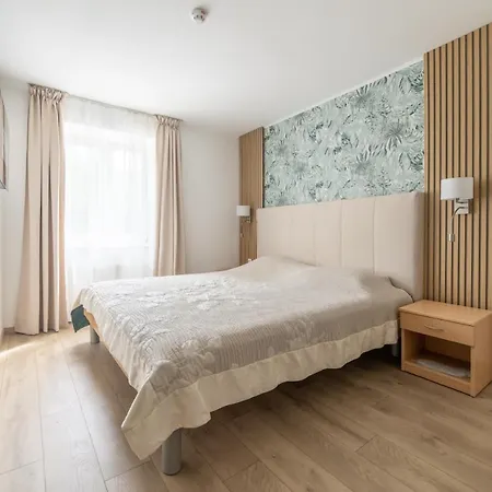 Park 2025 Apartment *